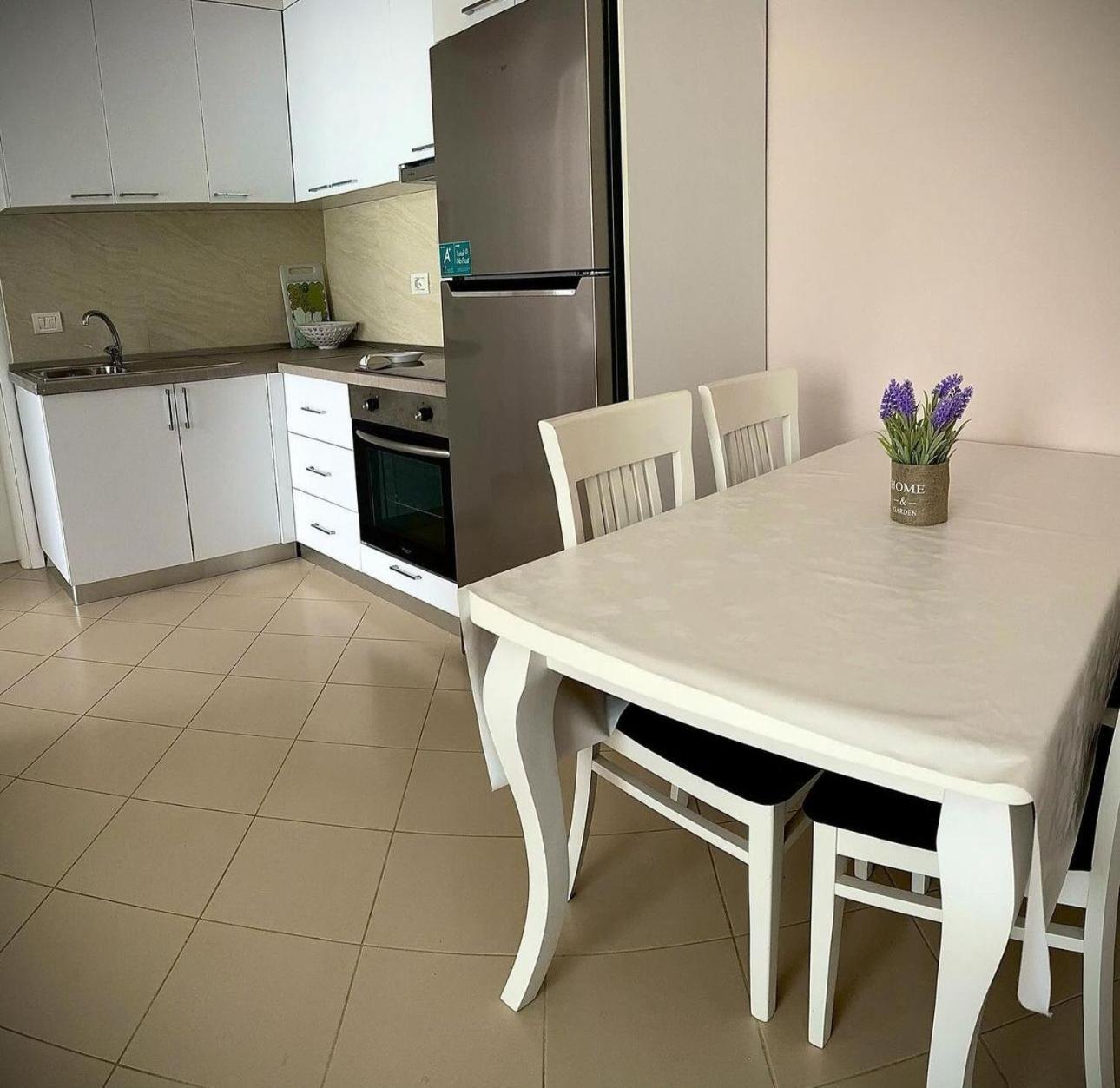 Endy Apartaments Orikum Dış mekan fotoğraf