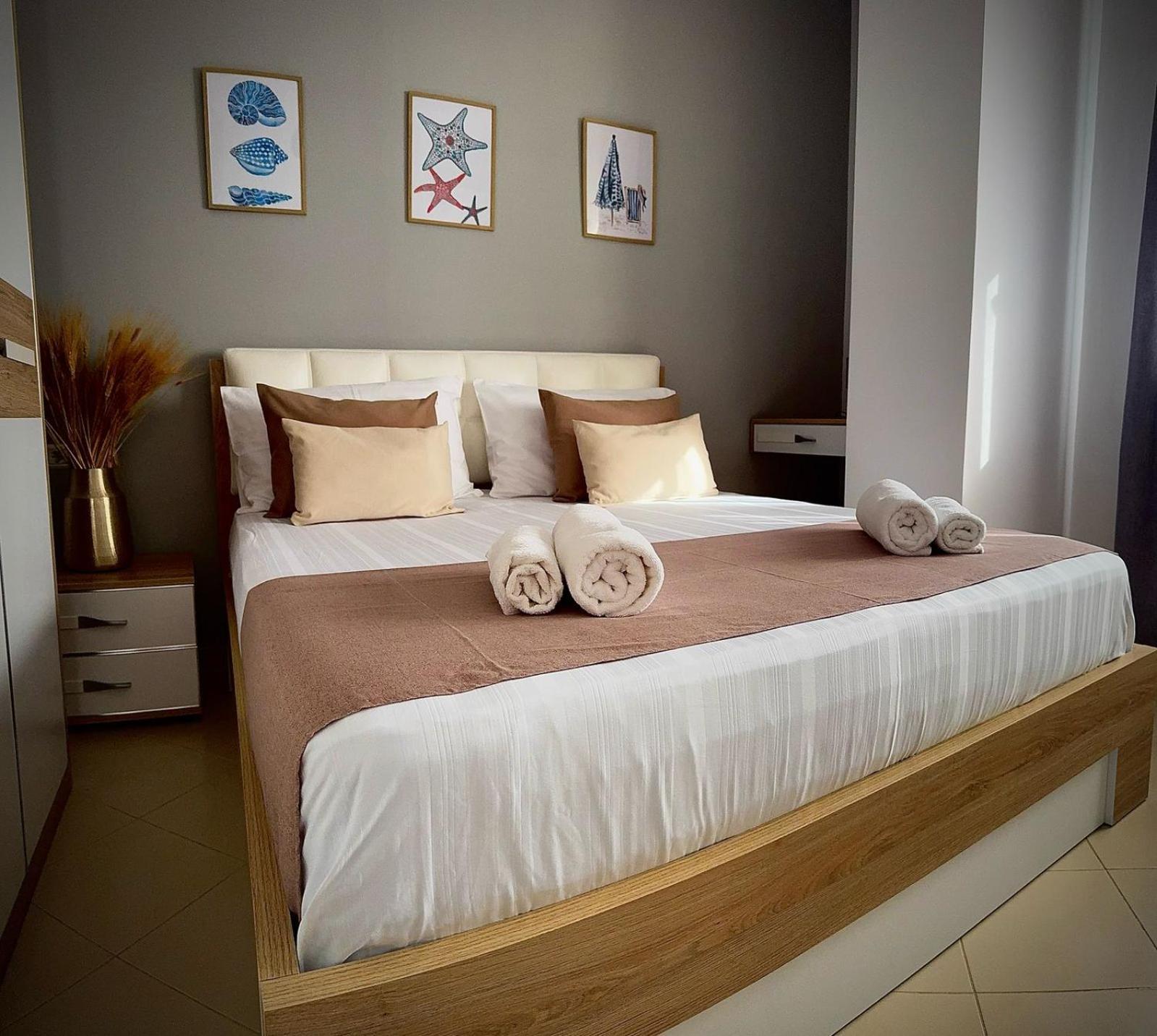 Endy Apartaments Orikum Dış mekan fotoğraf