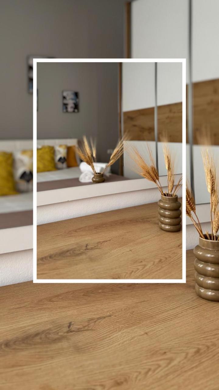 Endy Apartaments Orikum Dış mekan fotoğraf