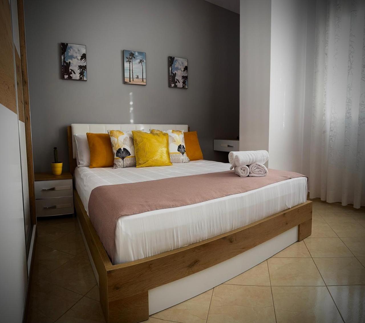 Endy Apartaments Orikum Dış mekan fotoğraf